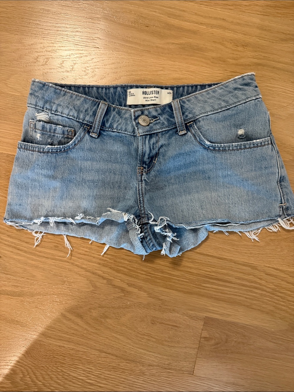 Hollister Light Wash Frayed Denim Cutoff Shorts